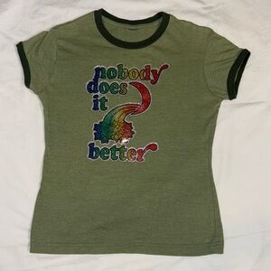 Nobody does it better green T-shirt